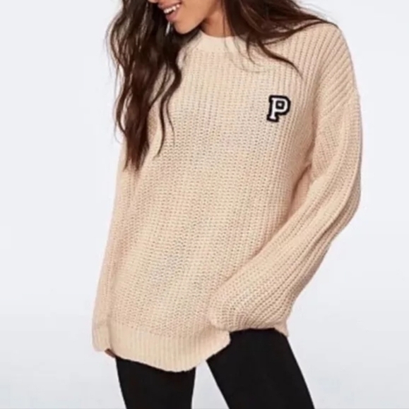 GUC PINK oversized varsity sweater Sz Medium - Picture 5 of 5